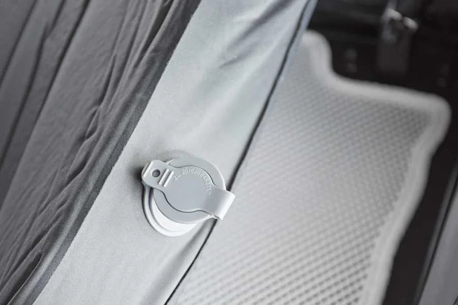 TENDA DA TETTO PER AUTO | VICKYWOOD CUMARU EASE 135