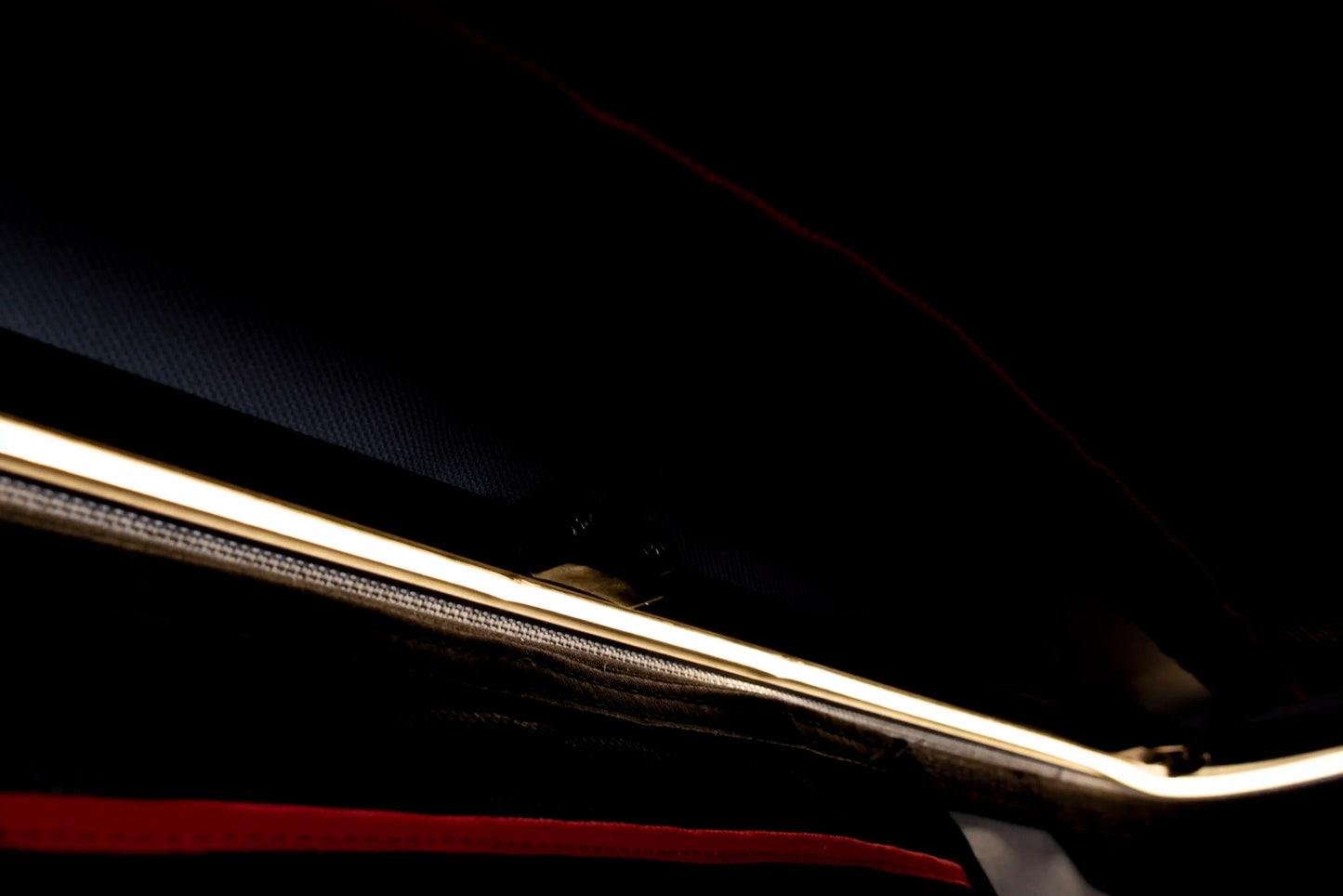 tenda da tetto per auto James Baroud magma limited edition