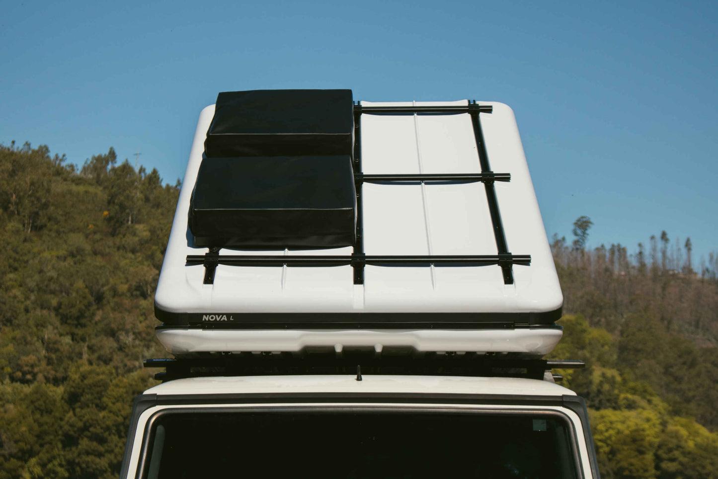 TENDA DA TETTO PER AUTO | JAMES BAROUD NOVA