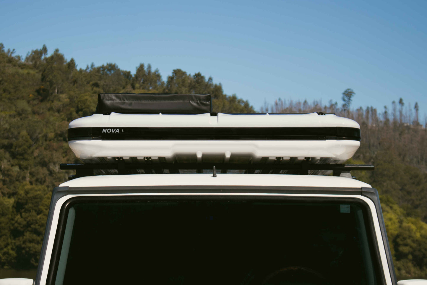 TENDA DA TETTO PER AUTO | JAMES BAROUD NOVA