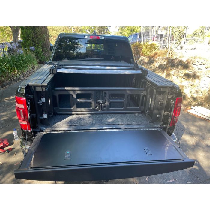 VANO DI CARICO PORTELLONE POSTERIORE DODGE RAM | HURACAN