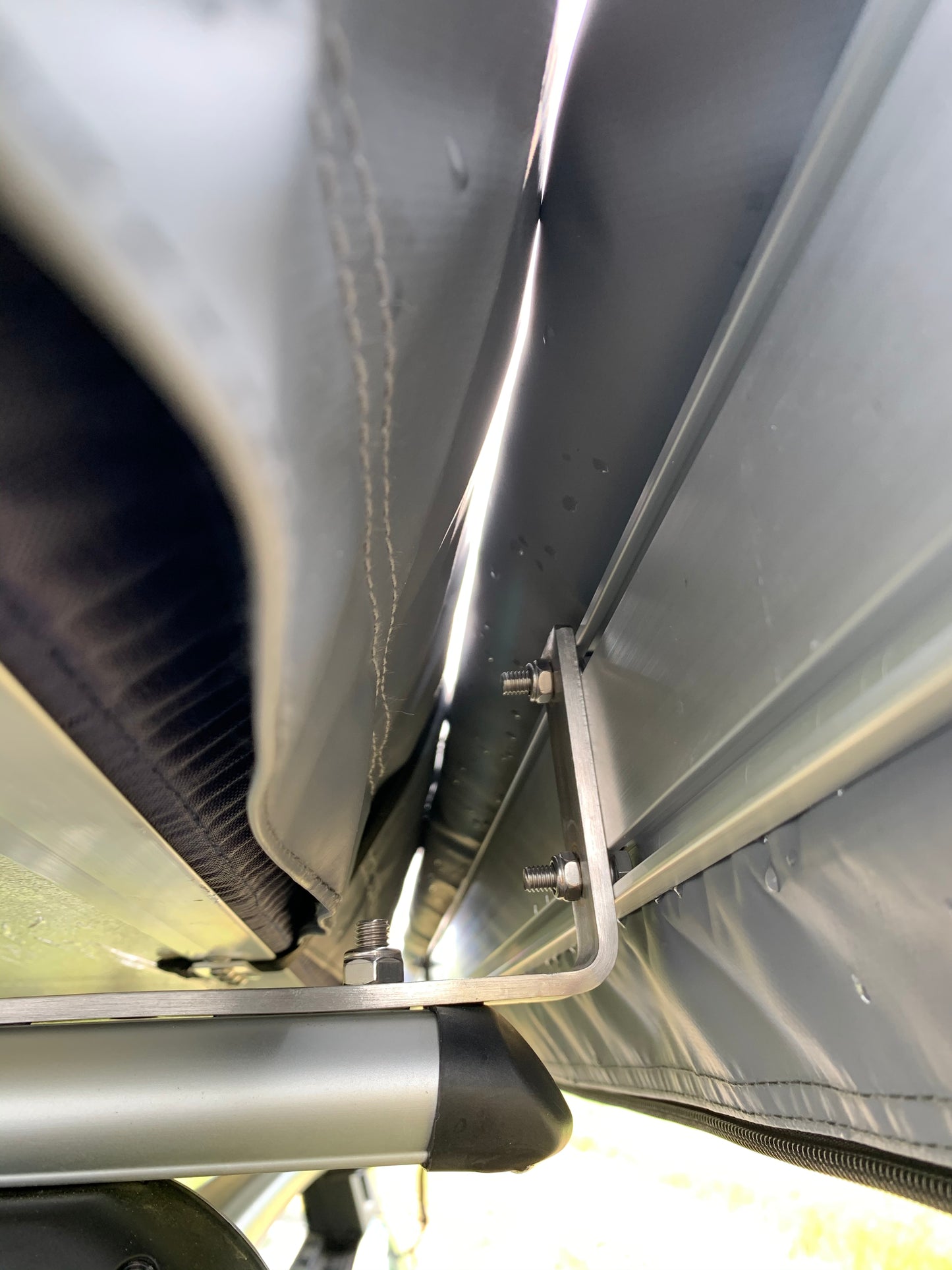 tendalino per auto, tendalino avvolgibile per auto, tendalino auto fai da te, tendalino auto decathlon, Gordigear Italia