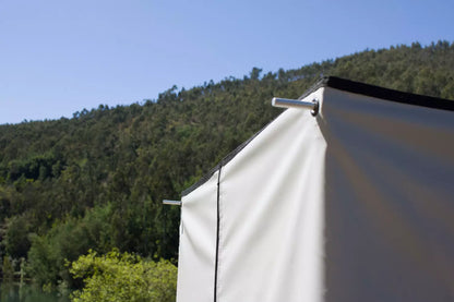 CABINA DOCCIA SHOWER ROOM | JAMES BAROUD